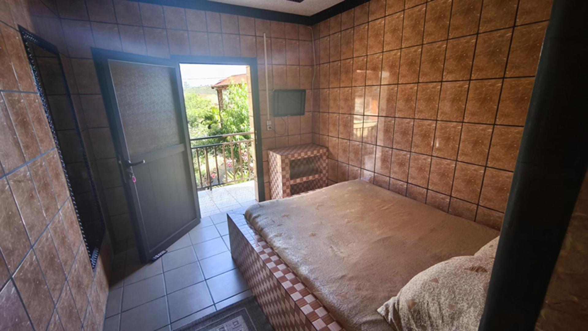 Hotel Restaurant Le Miamiam Glouglou Ambositra Extérieur photo