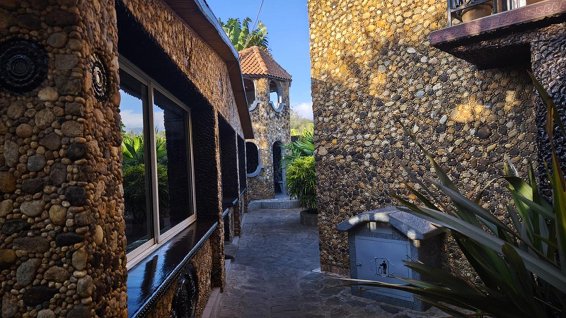 Hotel Restaurant Le Miamiam Glouglou Ambositra Extérieur photo